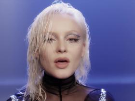 Zara Larsson Love Me Land (HD)
